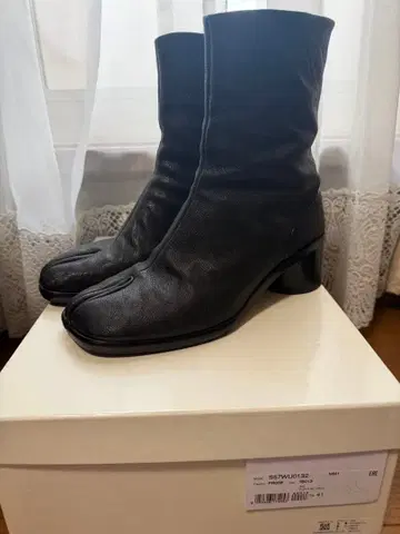 가죽 블랙 부츠 힐 8cm