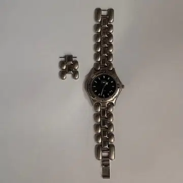 TRICOLOR 아날로그 시계 실버