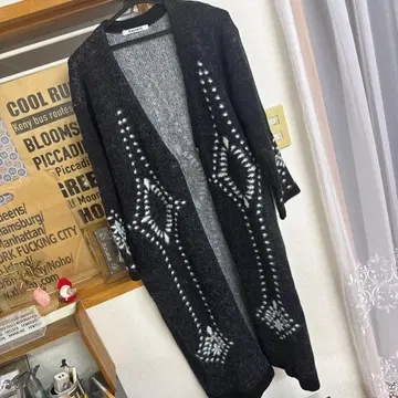 라디에이트 롱 니트 가디건 아우터 차콜 그레이 계열 화이트