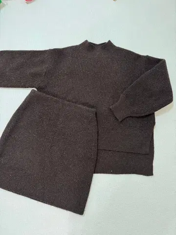 Mystrada 36 니트 셋업