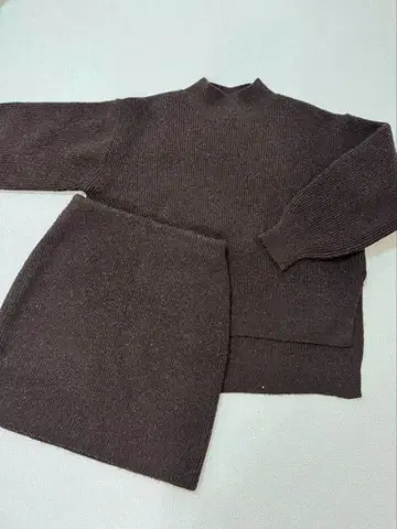 Mystrada 36 니트 셋업