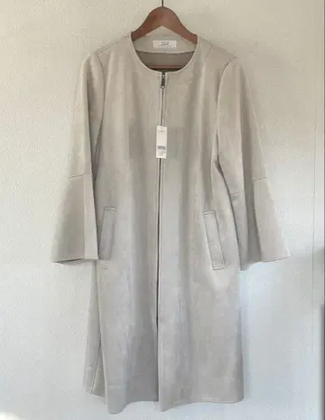 새상품 Zelal 라이트 그레이 노카라 자켓 풀 집업