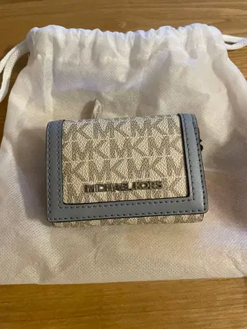 MICHAEL KORS 3단 폴더형 지갑 그레이/베이지