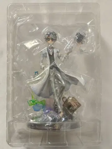 제5인격 오프라인 팩 납관사 갓 피규어만