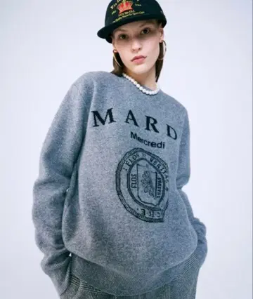 MARDI 그레이 로고 긴팔 니트