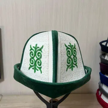 키르기스 칼팩 어린이용