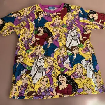 도쿄 디즈니 리조트 라푼젤 T셔츠 M 귀여운