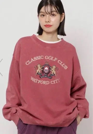 niko and - 모듬 엠블럼 쭈리 풀오버 빨간색