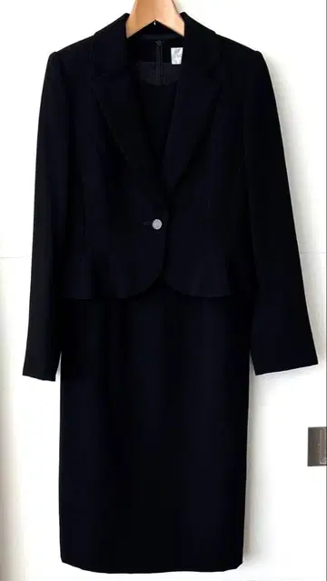 SOIR PERLE 블랙 포멀 예복 사이즈 9 블랙