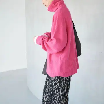 새상품 Spick and Span 울 캐시미어 터틀넥 풀오버