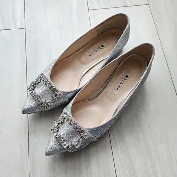 다이애나 실버 비쥬 플랫슈즈 펌프스 결혼식 23.0cm