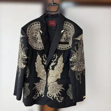 hazama 타투 자수 자켓 black x gold