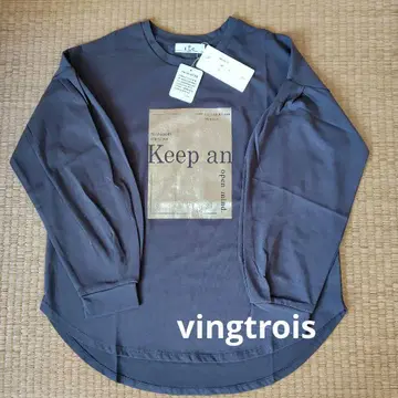 vingtrois 차콜 그레이 긴팔 T셔츠 호일 프린트