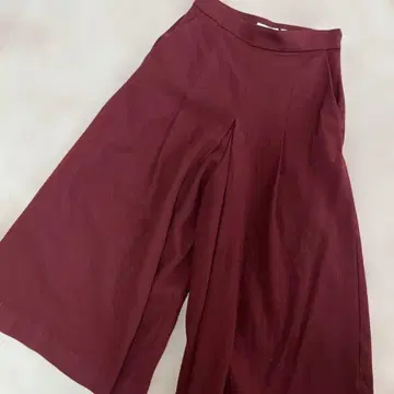 DRESSTERIOR 버건디 가우초 팬츠