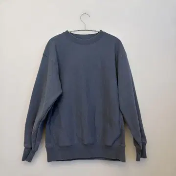 그레이 크루넥 맨투맨