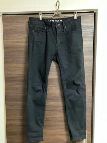 DENHAM 블랙 데님 팬츠 슬림 핏