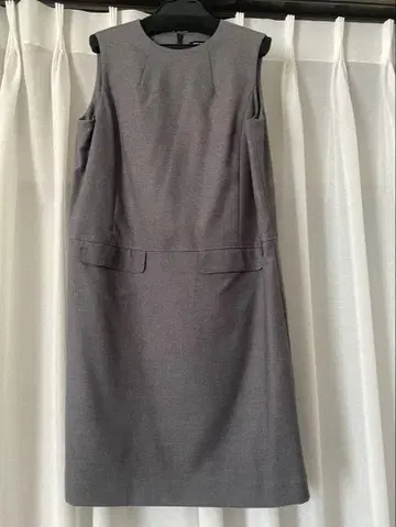 NOMBRE IMPAIR 슬리브리스 원피스