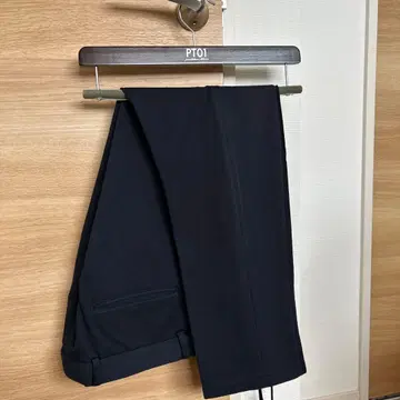 잽스 아르키비오 마사초 네이비 허리밴딩 슬랙스