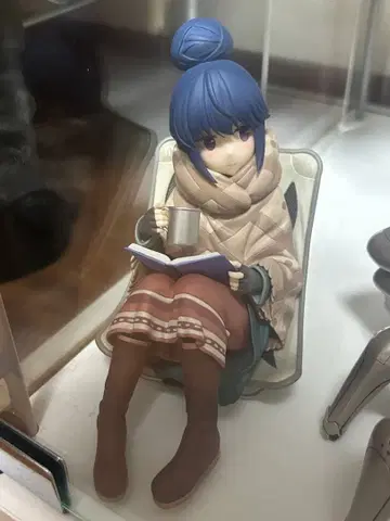 유루캠 시마린 1/7 스케일 피규어 WING