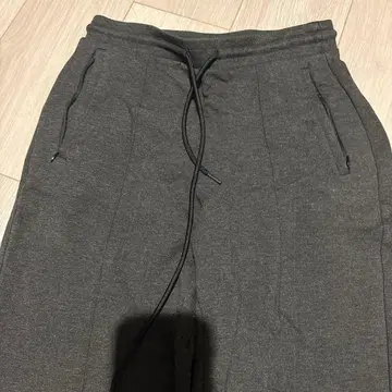 띠어리 그레이 스웨트 팬츠 드로우 스트링 포함