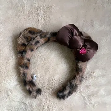 유니버 레오파드 무늬 헬로키티 머리띠