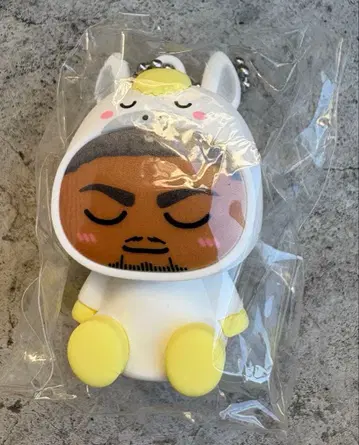 EXILE NESMITH 낮 인형옷 키링