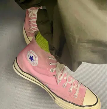 CONVERSE 핑크 척테일러