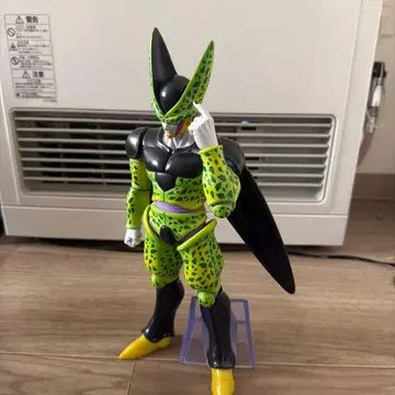 드래곤볼 제일복권 피규어 셀