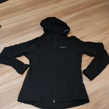 patagonia 후드 부착 자켓 블랙