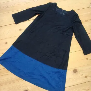 블랙과 파랑의 바이컬러 긴팔 원피스 S