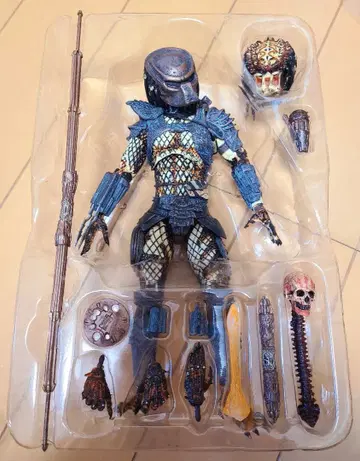 네카 얼티밋 시티 헌터 프레데터 (일부 결품)