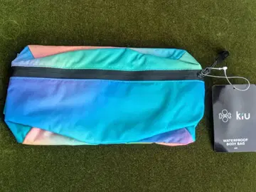 [ 새상품 ] 수요일의 칸파넬라 x kiu 콜라보 바디백2