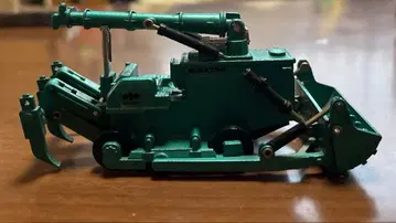 미니카 코마츠 수륙양용 불도저