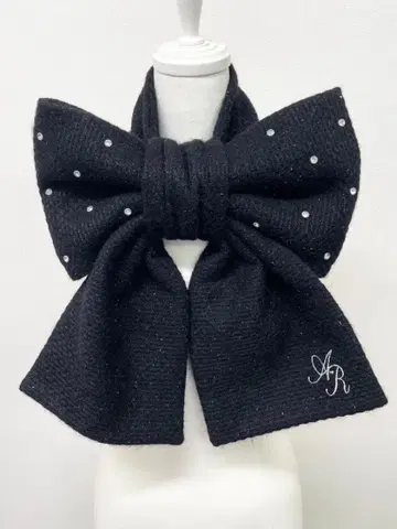 ank rouge 반짝반짝 오리본 스톨 블랙