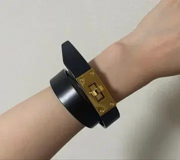 어반 바비 레더 뱅글