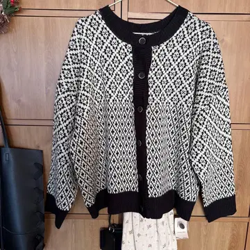 samansa Mos2 자카드 패턴 니트 가디건