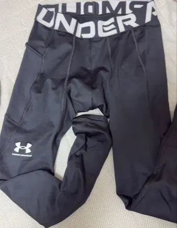 언더아머 콜드기어 컴프레션 레깅스 L 블랙