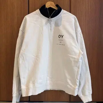 [ OY ] 지퍼 디자인 하이넥 맨투맨