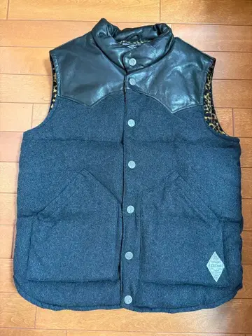 CRIMIE 클라이미 다운 베스트 M 사이즈 레오파드 가죽