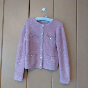 I wonder if - 핑크 가디건