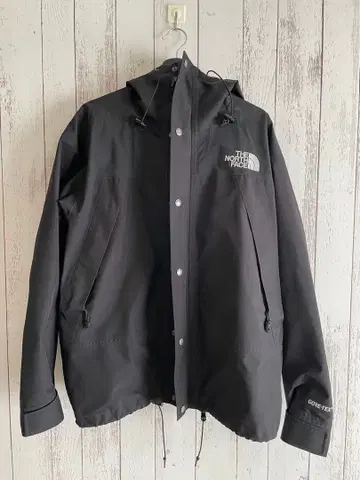 1990 mountain jacket gtx 블랙