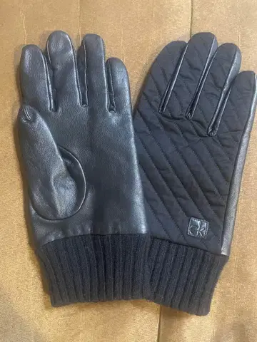 CK 블랙 가죽 장갑 캘빈 클라인 가죽 그로브