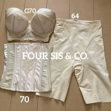 FOUR SIS & CO. 브라이덜 이너 세트 G70/70/64