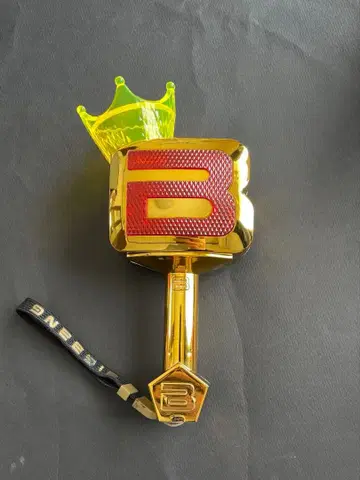 BIGBANG 10주년 응원봉 골드