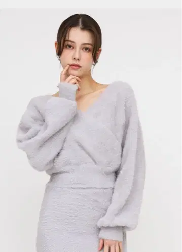 라이트 그레이 V넥 니트 스웨터 FREE 사이즈