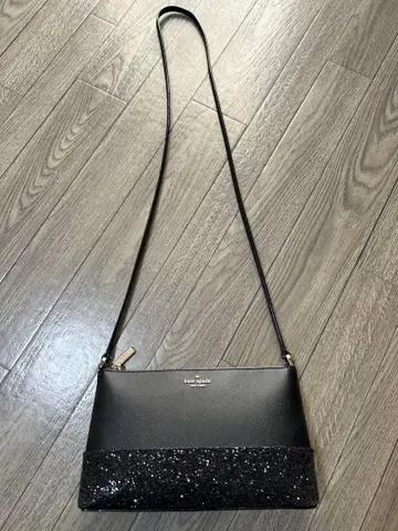 katespade 플래시 글리터 패브릭 믹스 재료 크로스바디