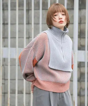 KBF 레이어드 하프 ZIP 니트