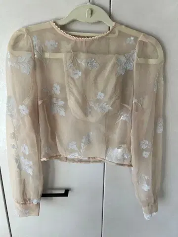 스나이델 Snidel 베이지 비침 시어 시스루 크롭 기장