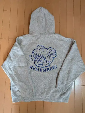 REMEMBER 파랑 자수 후드티