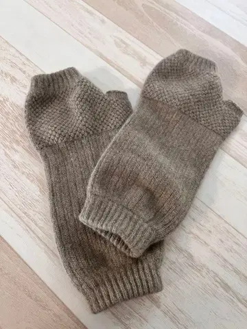 글렌 고든 베이지 니트 핑거리스 장갑 프리 사이즈